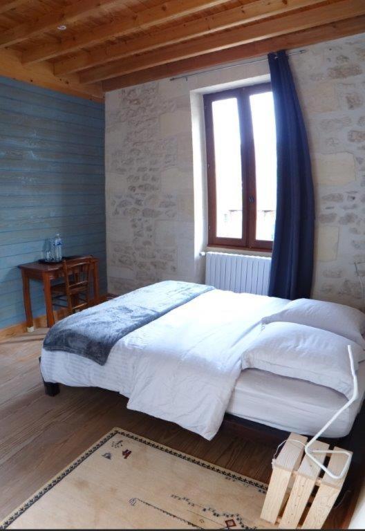 Bed and Breakfast Au Coeur Des Vignobles Saint-Estèphe Esterno foto